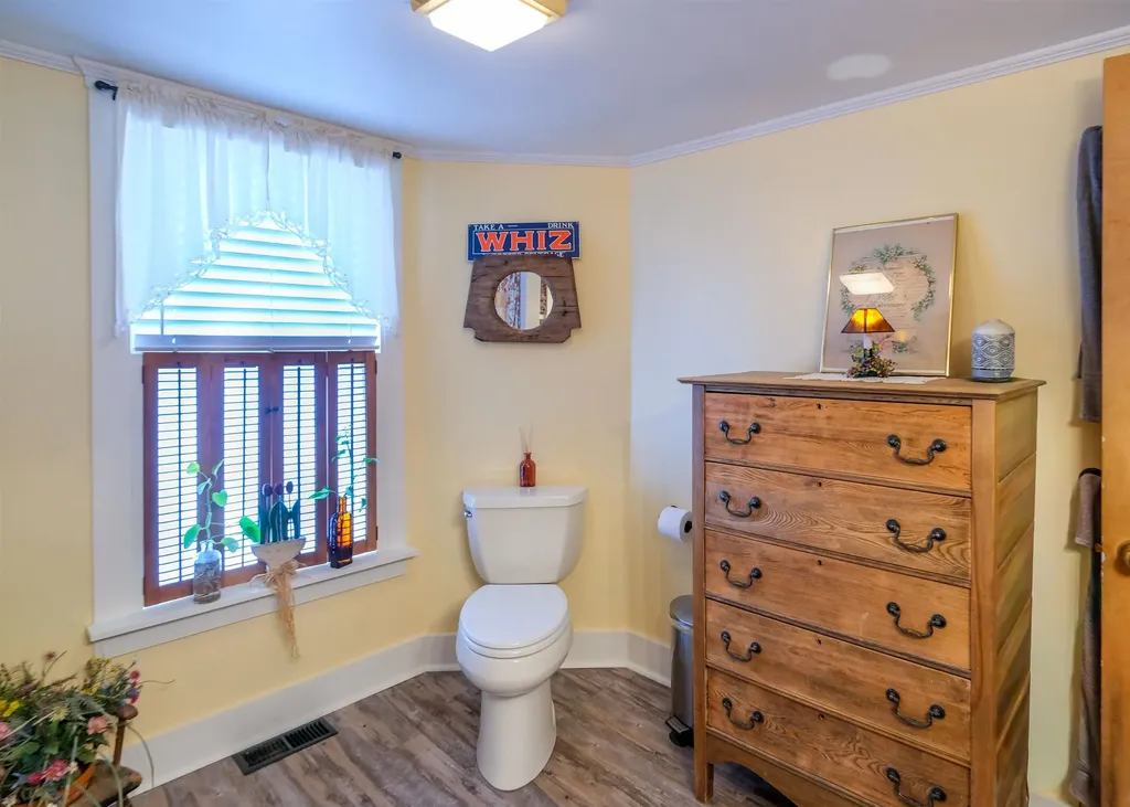 335 North Street Chester VT 05143