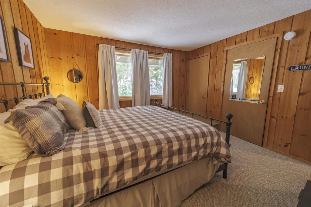 8 Black Bear Lane Dover VT 05356