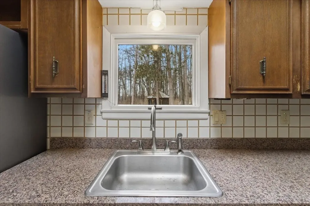 93 Russett Drive Bennington VT 05201