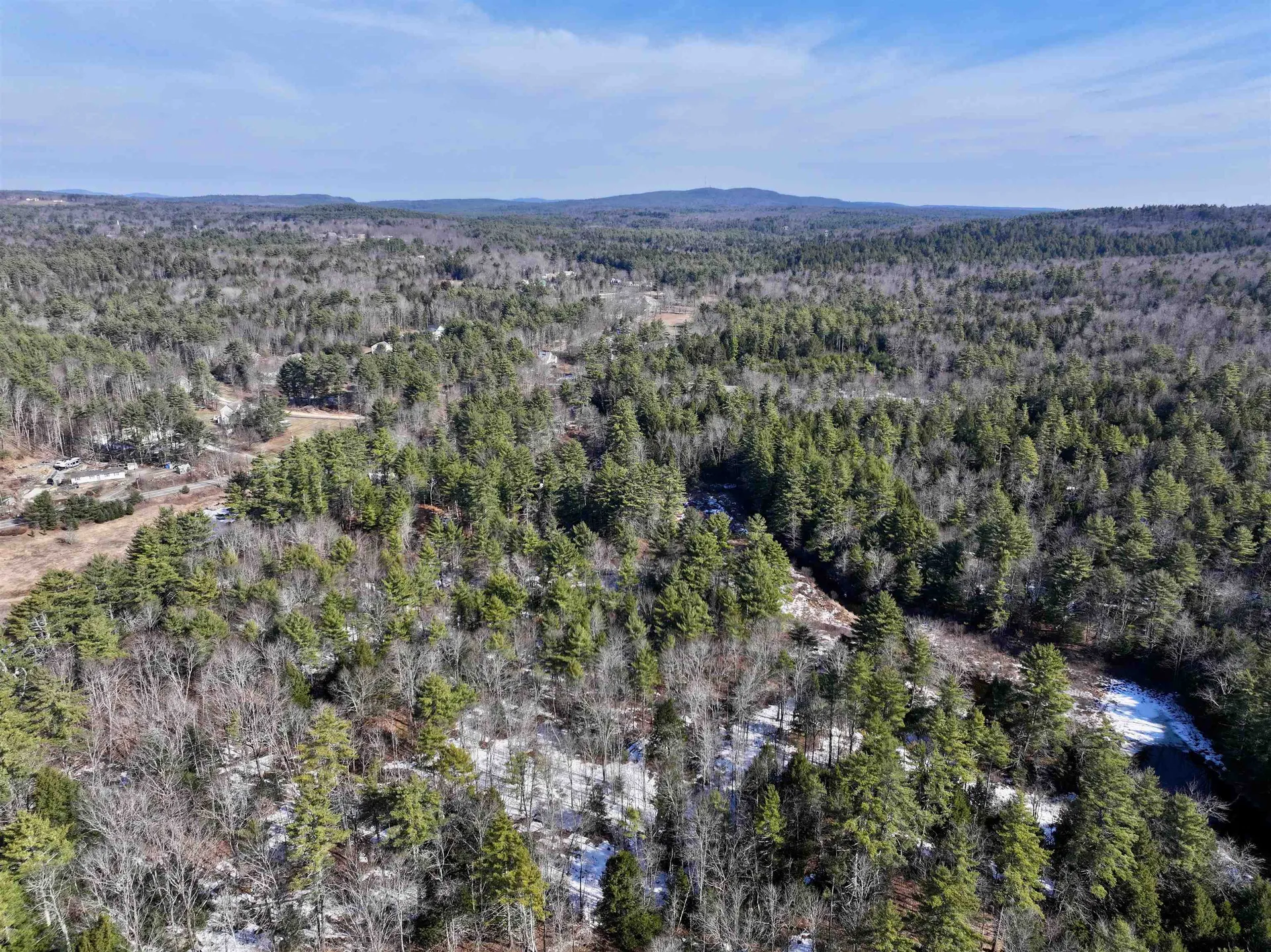 Raymond Road Deerfield NH 03037