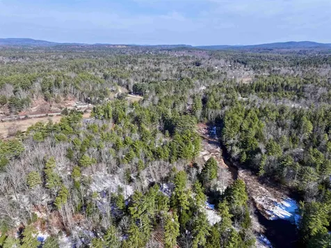 Raymond Road Deerfield NH 03037