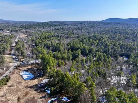 Raymond Road Deerfield NH 03037