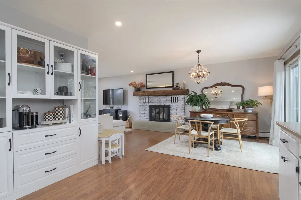 20 Brightview Avenue Rutland City VT 05701