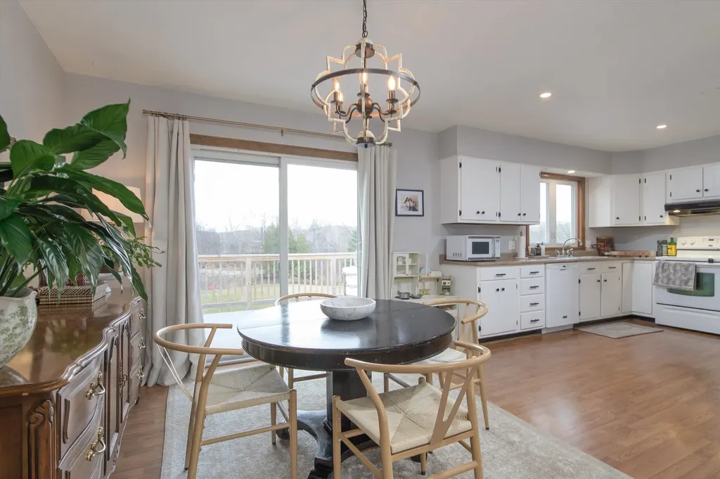 20 Brightview Avenue Rutland City VT 05701