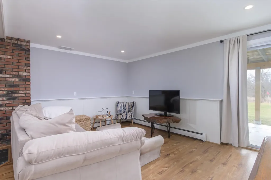 20 Brightview Avenue Rutland City VT 05701