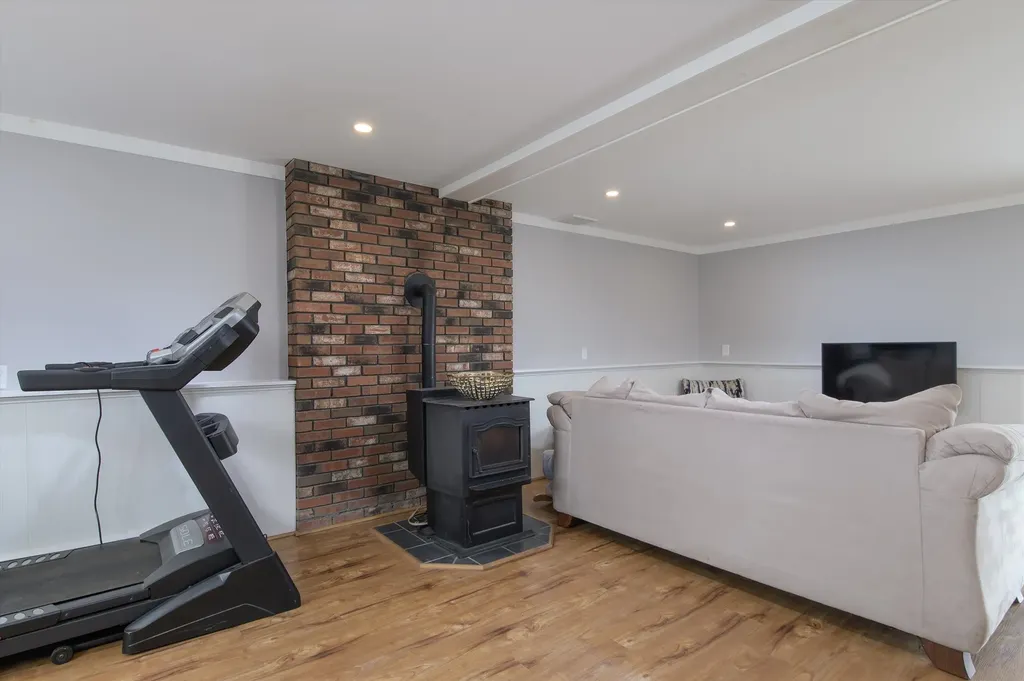 20 Brightview Avenue Rutland City VT 05701