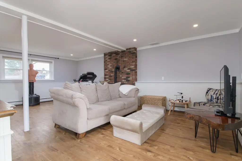 20 Brightview Avenue Rutland City VT 05701