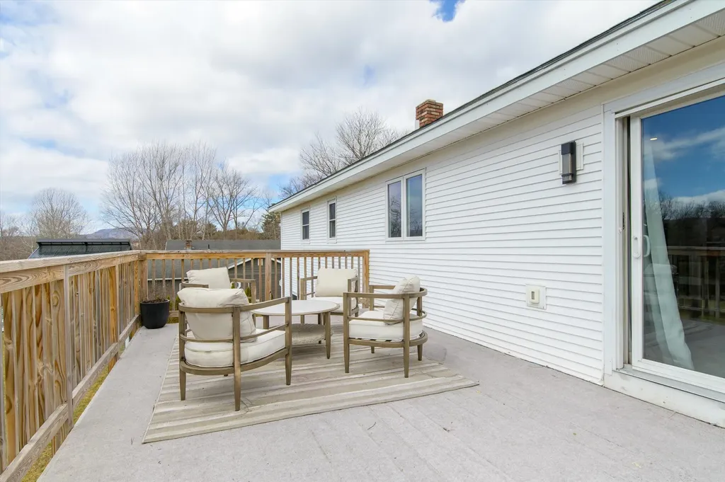 20 Brightview Avenue Rutland City VT 05701