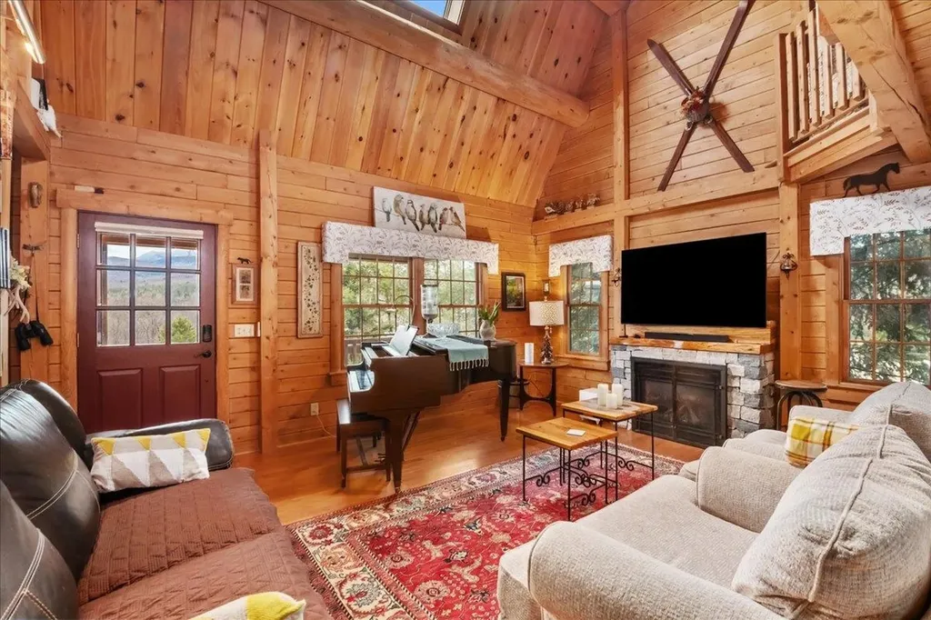 88 Cummings Drive Huntington VT 05462