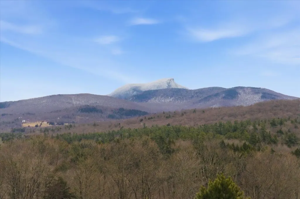 88 Cummings Drive Huntington VT 05462