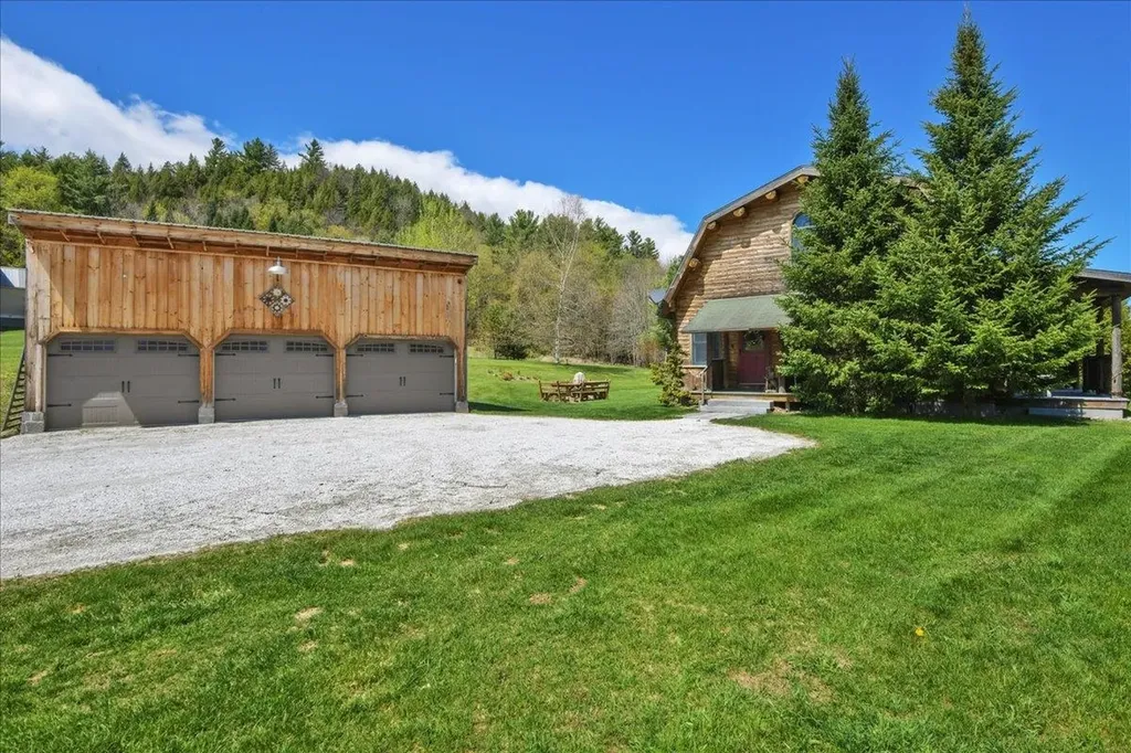 88 Cummings Drive Huntington VT 05462
