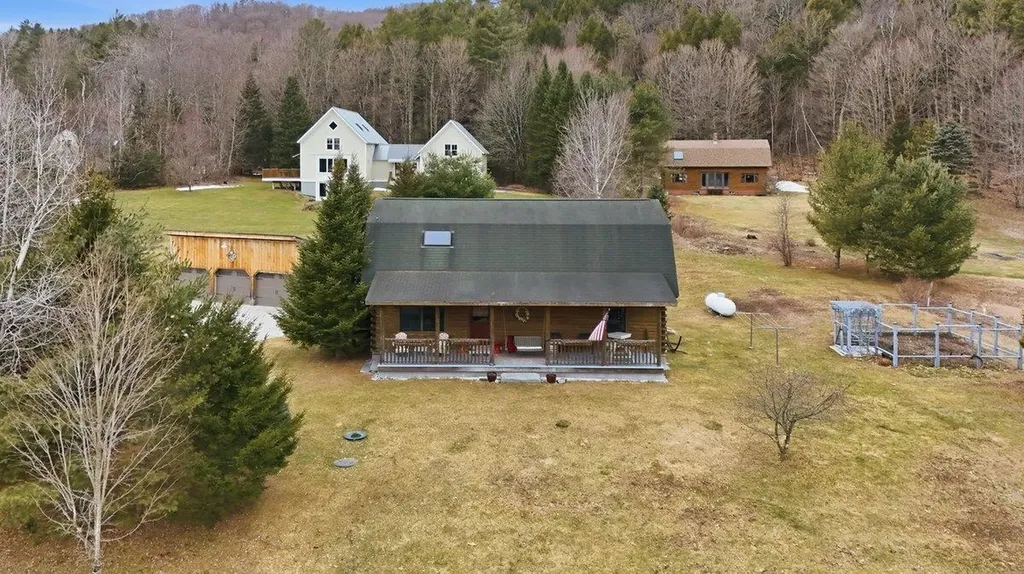 88 Cummings Drive Huntington VT 05462