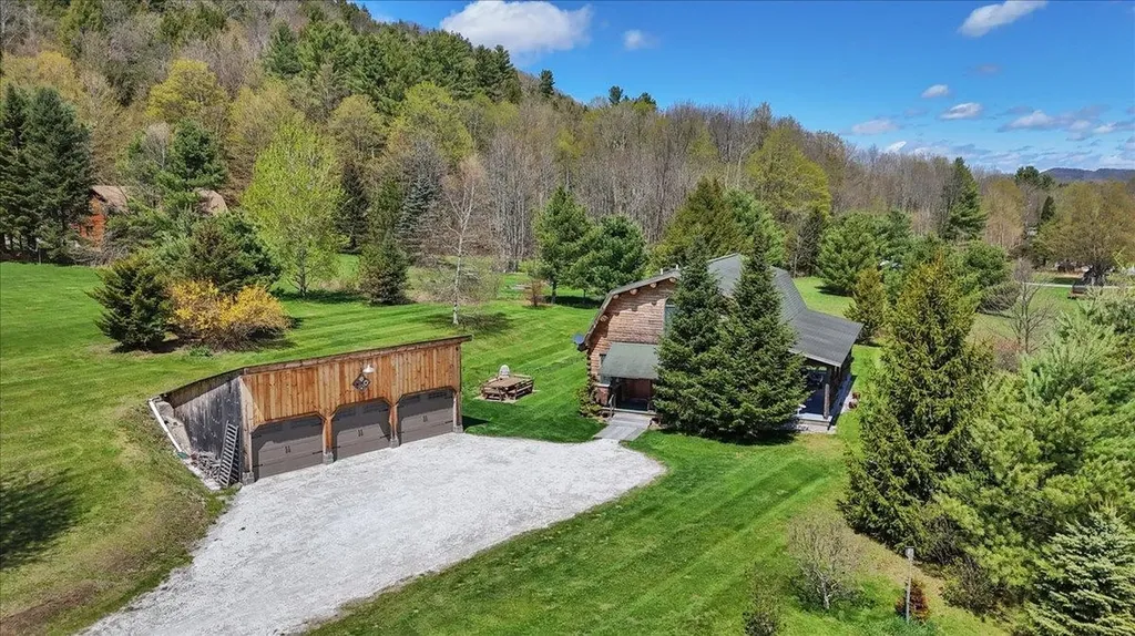 88 Cummings Drive Huntington VT 05462