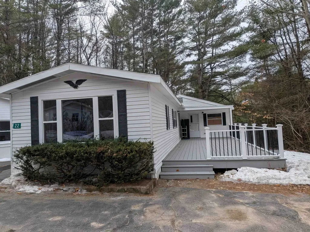 22 Fir Tree Lane Tuftonboro NH 03816