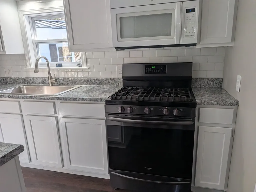 22 Fir Tree Lane Tuftonboro NH 03816