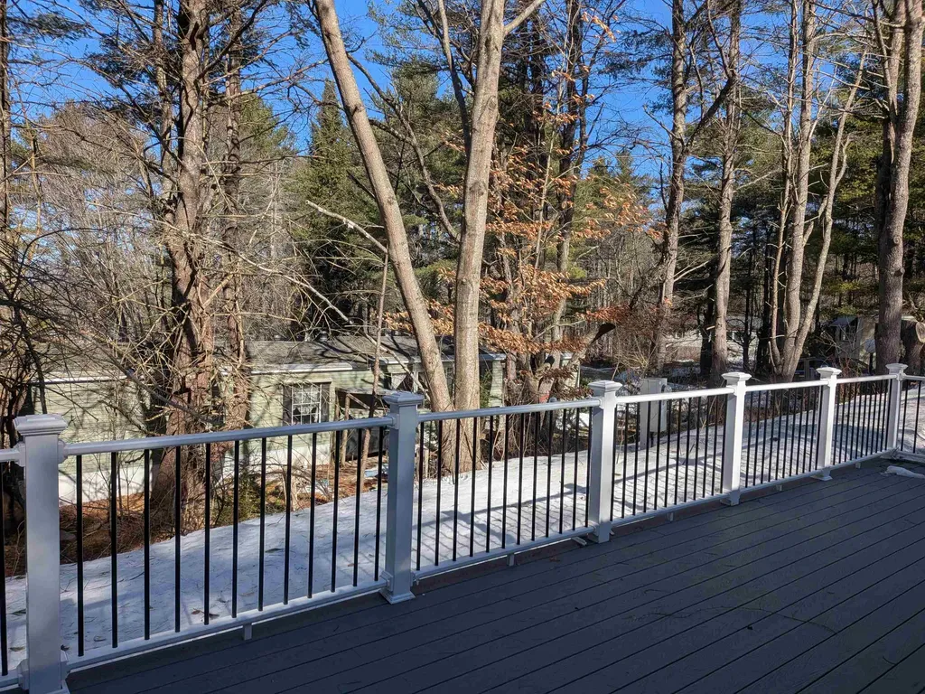 22 Fir Tree Lane Tuftonboro NH 03816