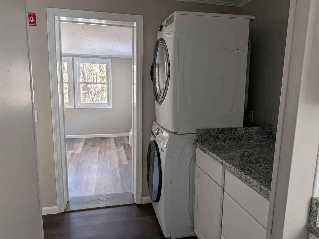 22 Fir Tree Lane Tuftonboro NH 03816