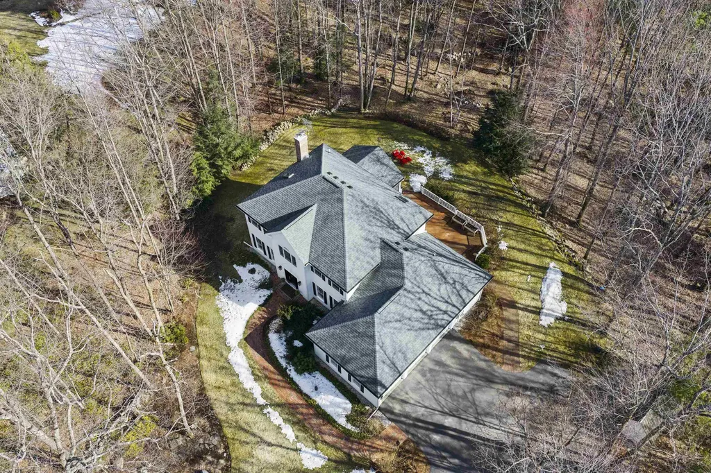 14 Boylston Terrace Amherst NH 03031