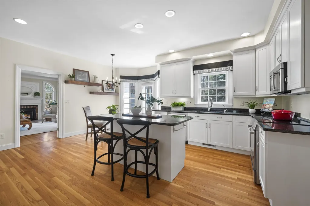 14 Boylston Terrace Amherst NH 03031