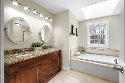 14 Boylston Terrace Amherst NH 03031