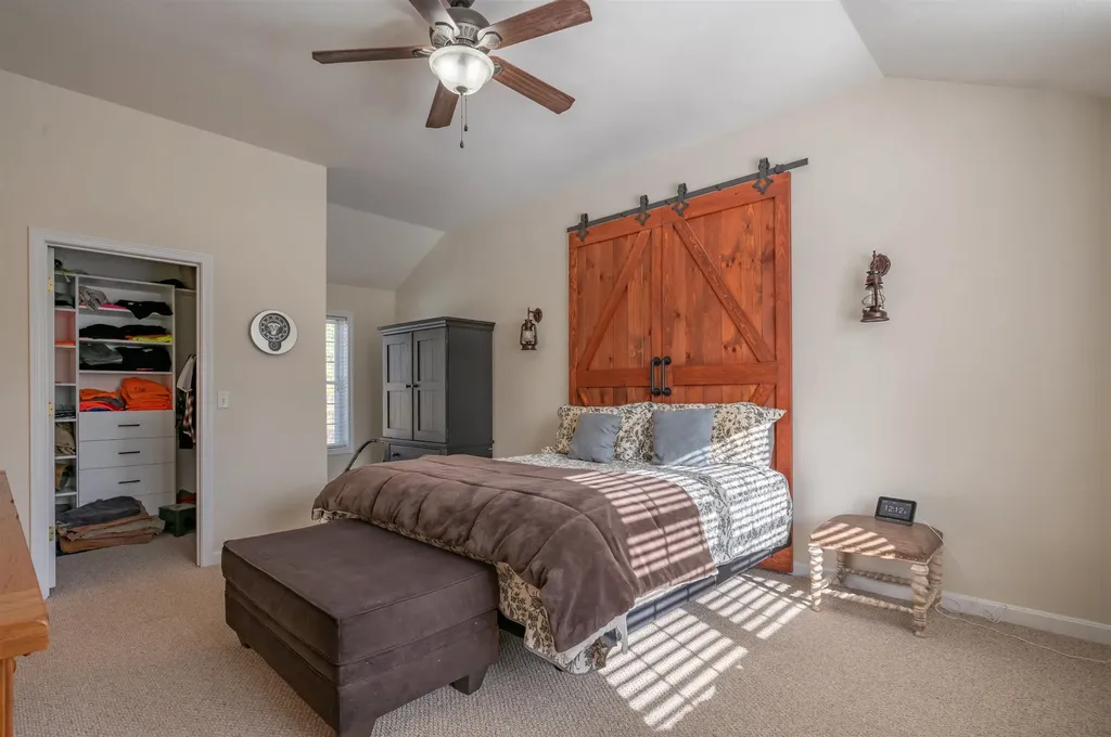 43 Lampton Drive Derry NH 03308