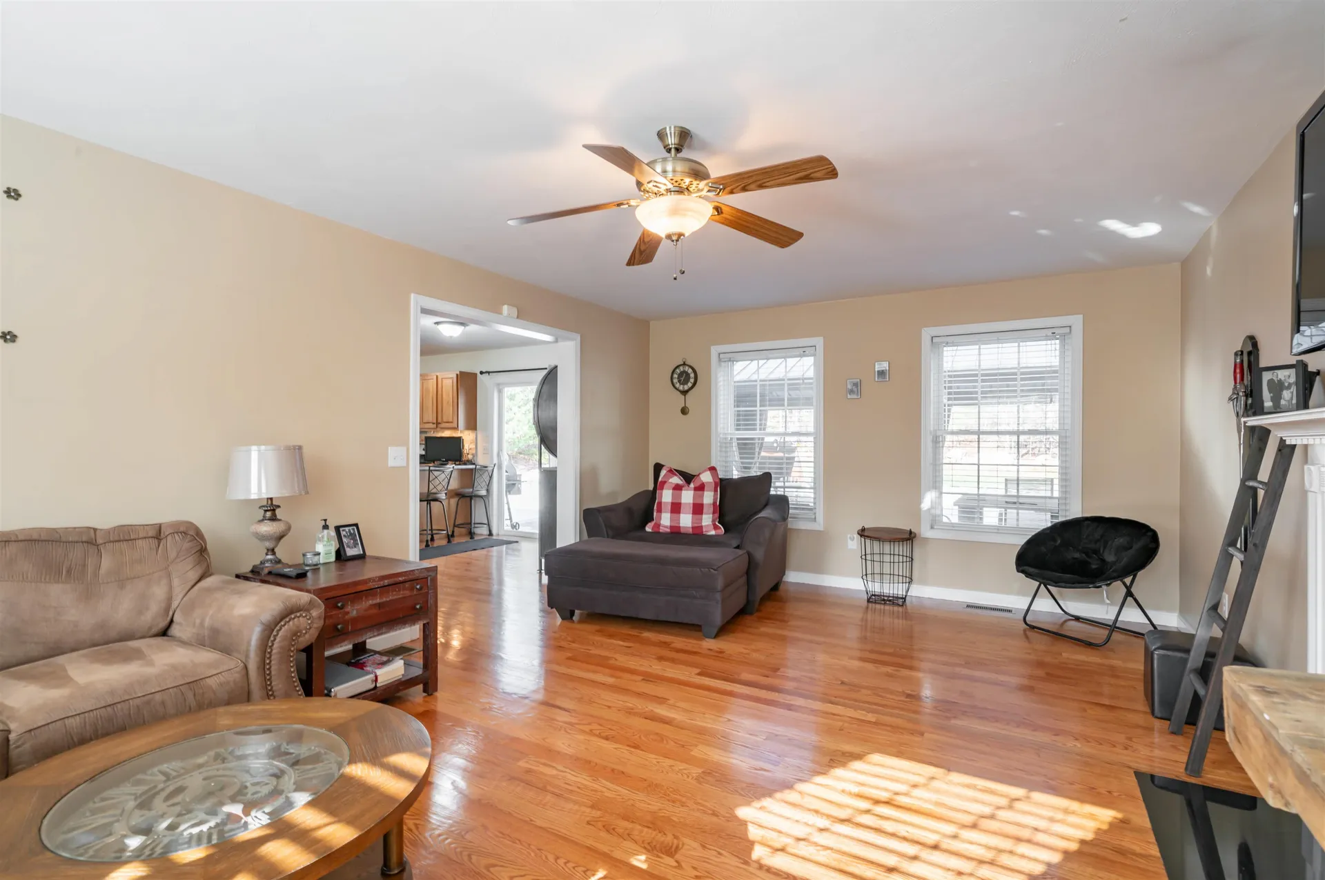 43 Lampton Drive Derry NH 03308