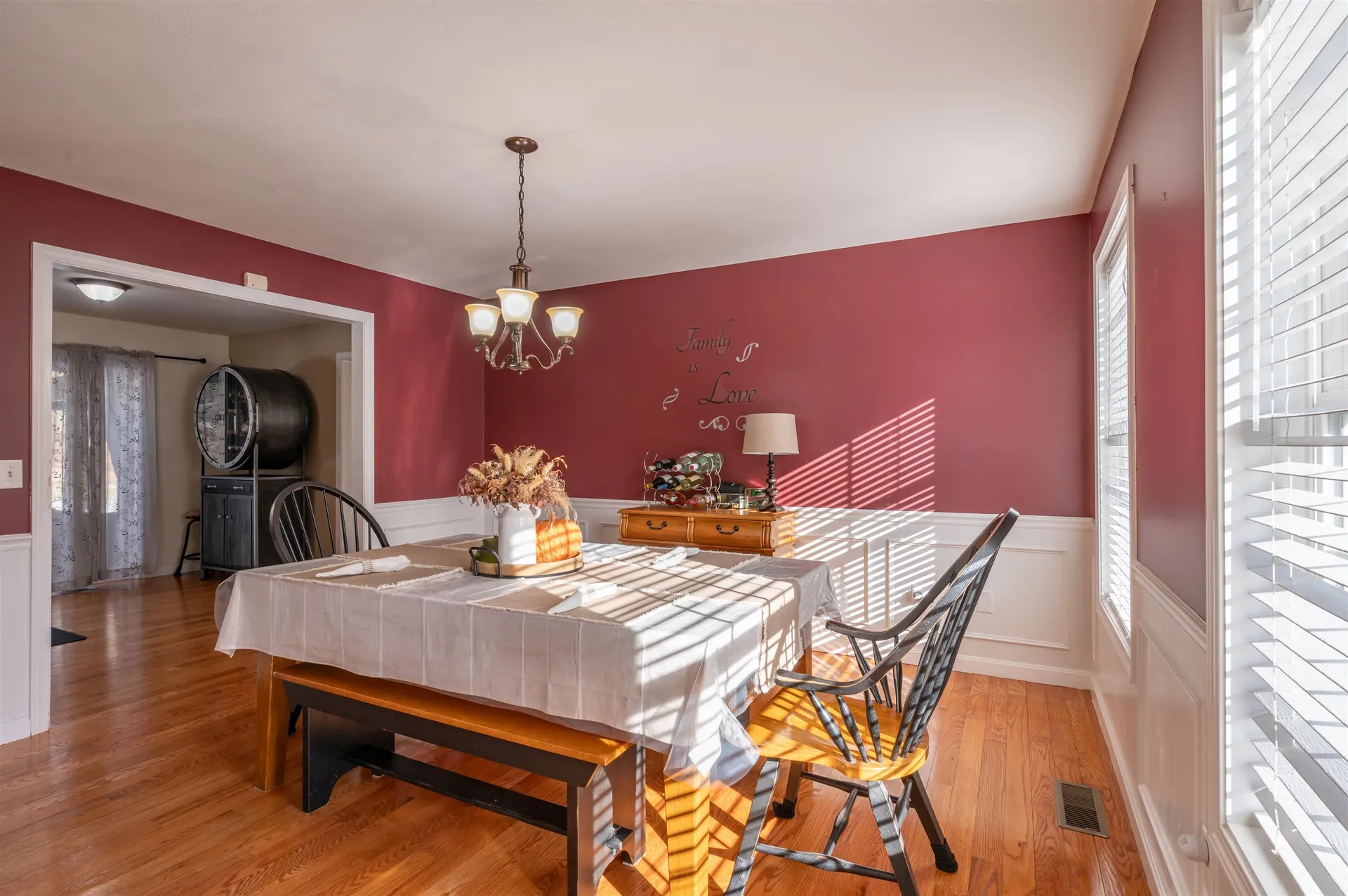 43 Lampton Drive Derry NH 03308