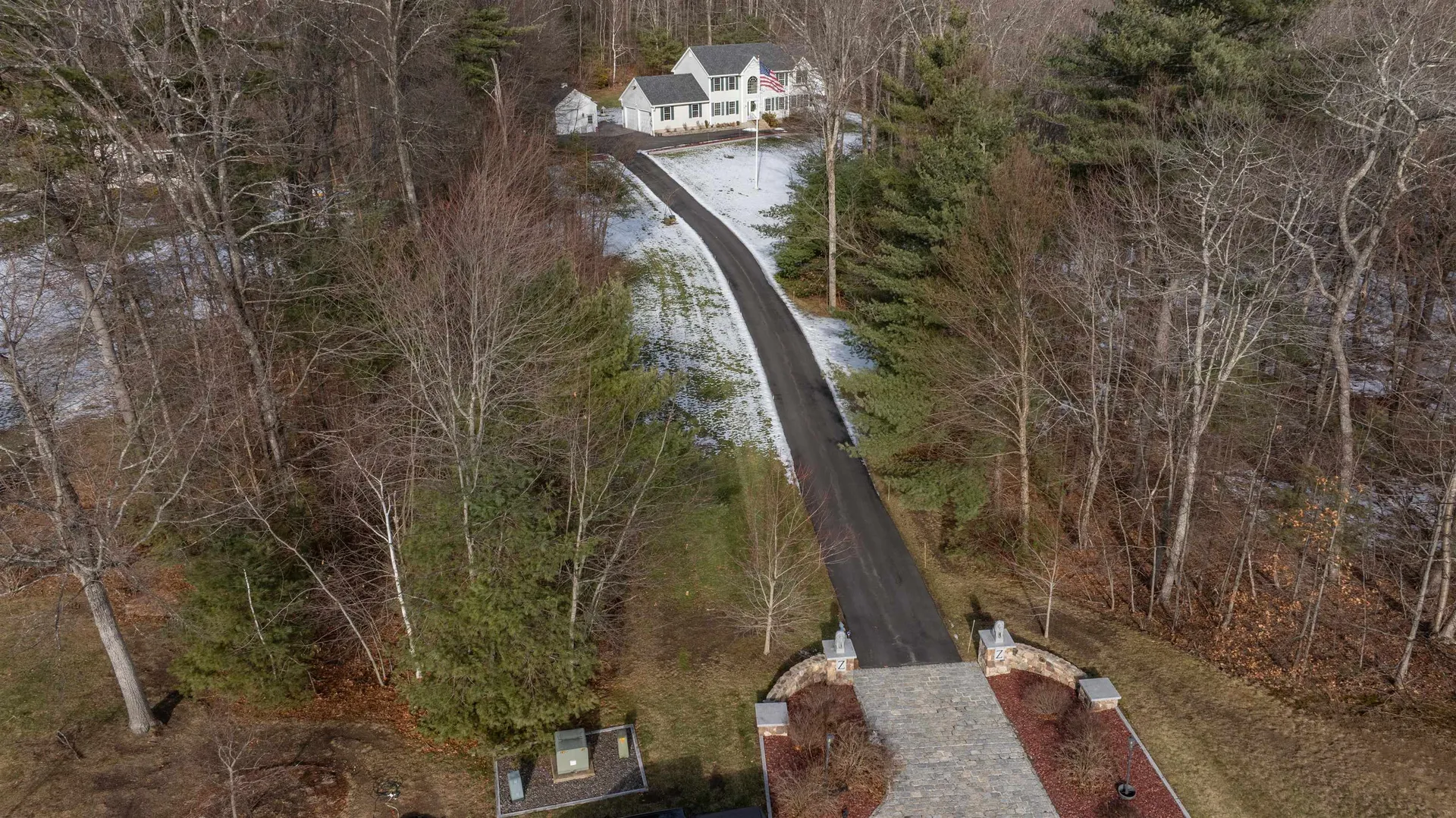 43 Lampton Drive Derry NH 03308