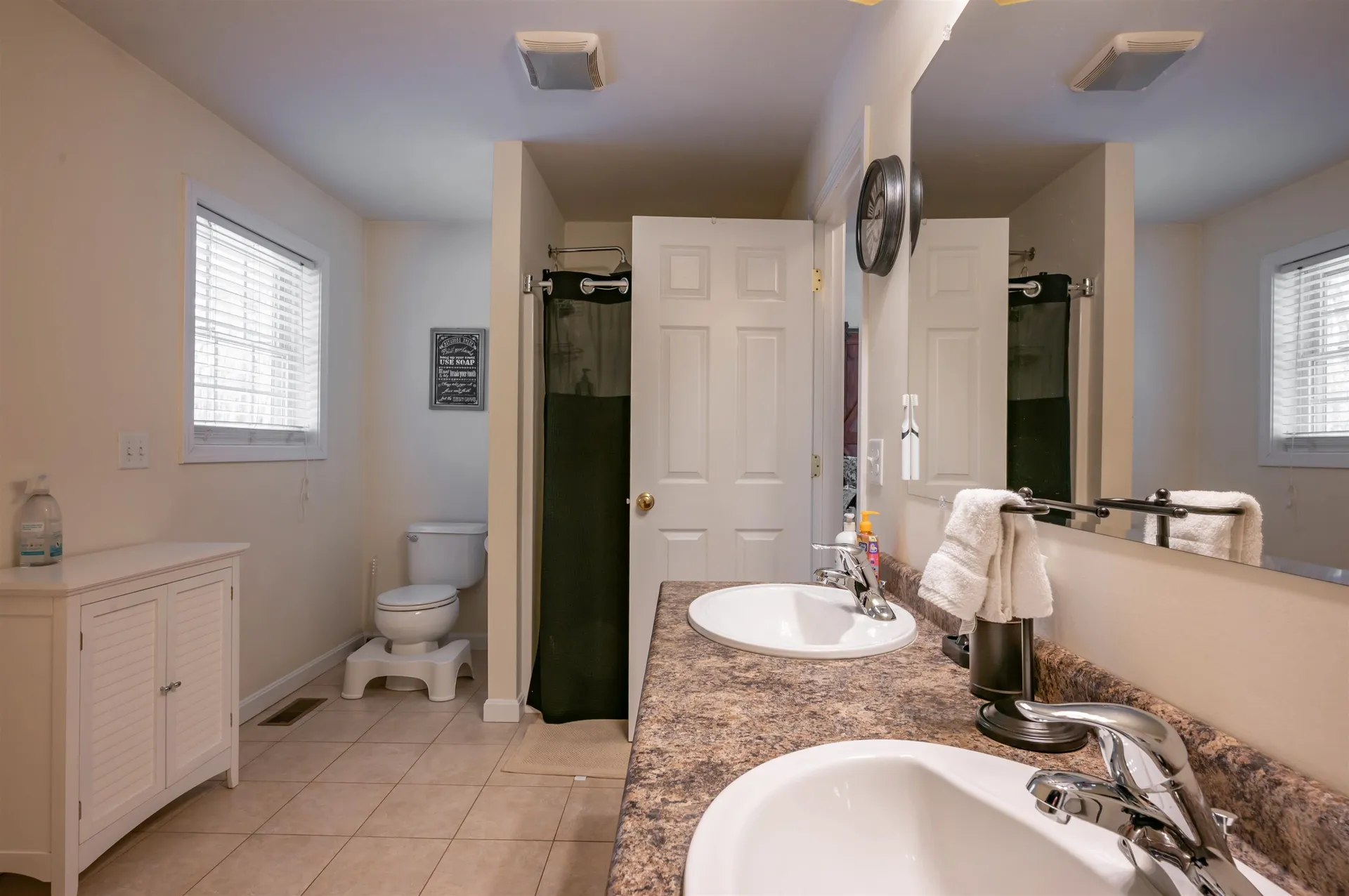 43 Lampton Drive Derry NH 03308