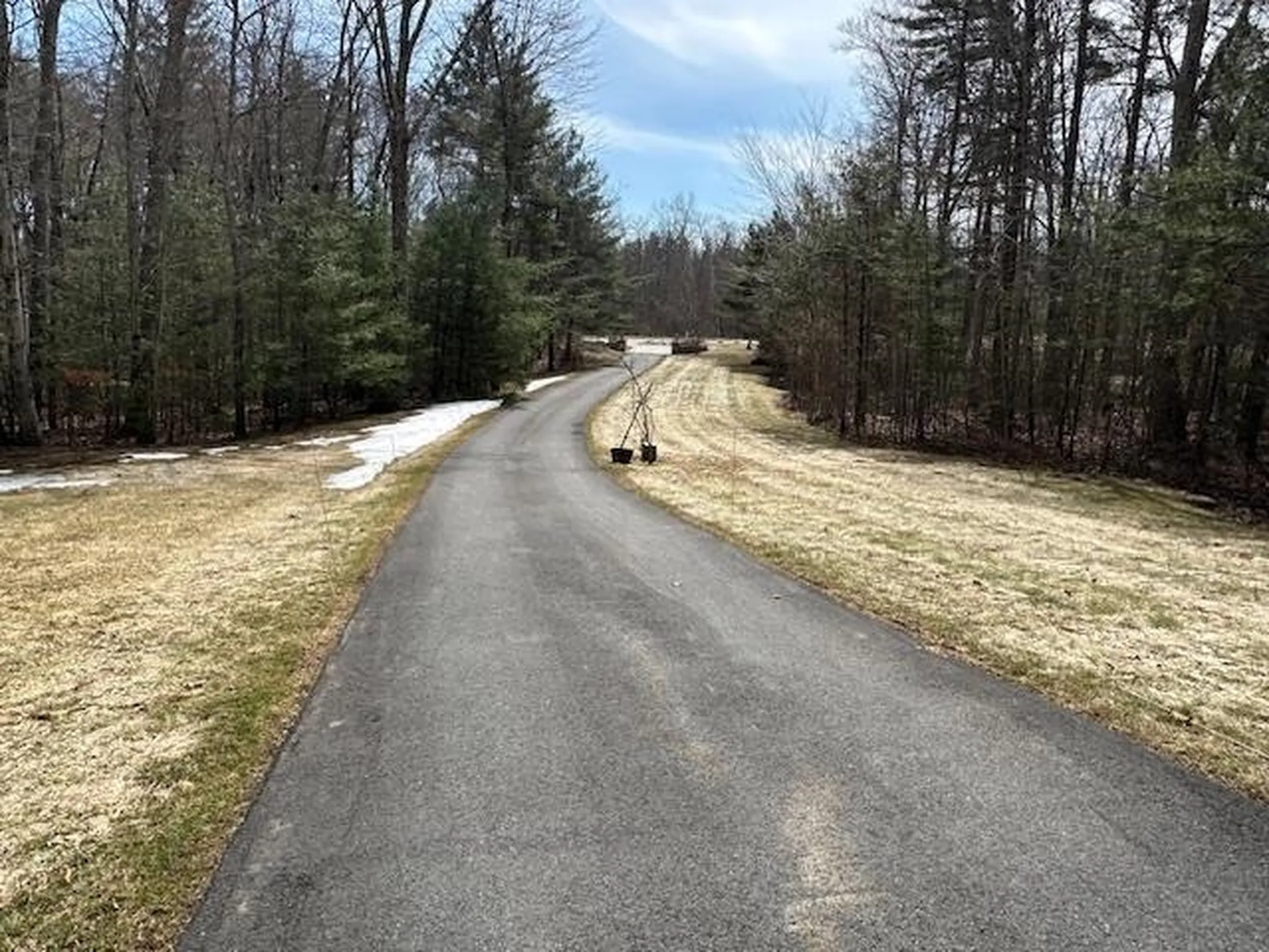 43 Lampton Drive Derry NH 03308