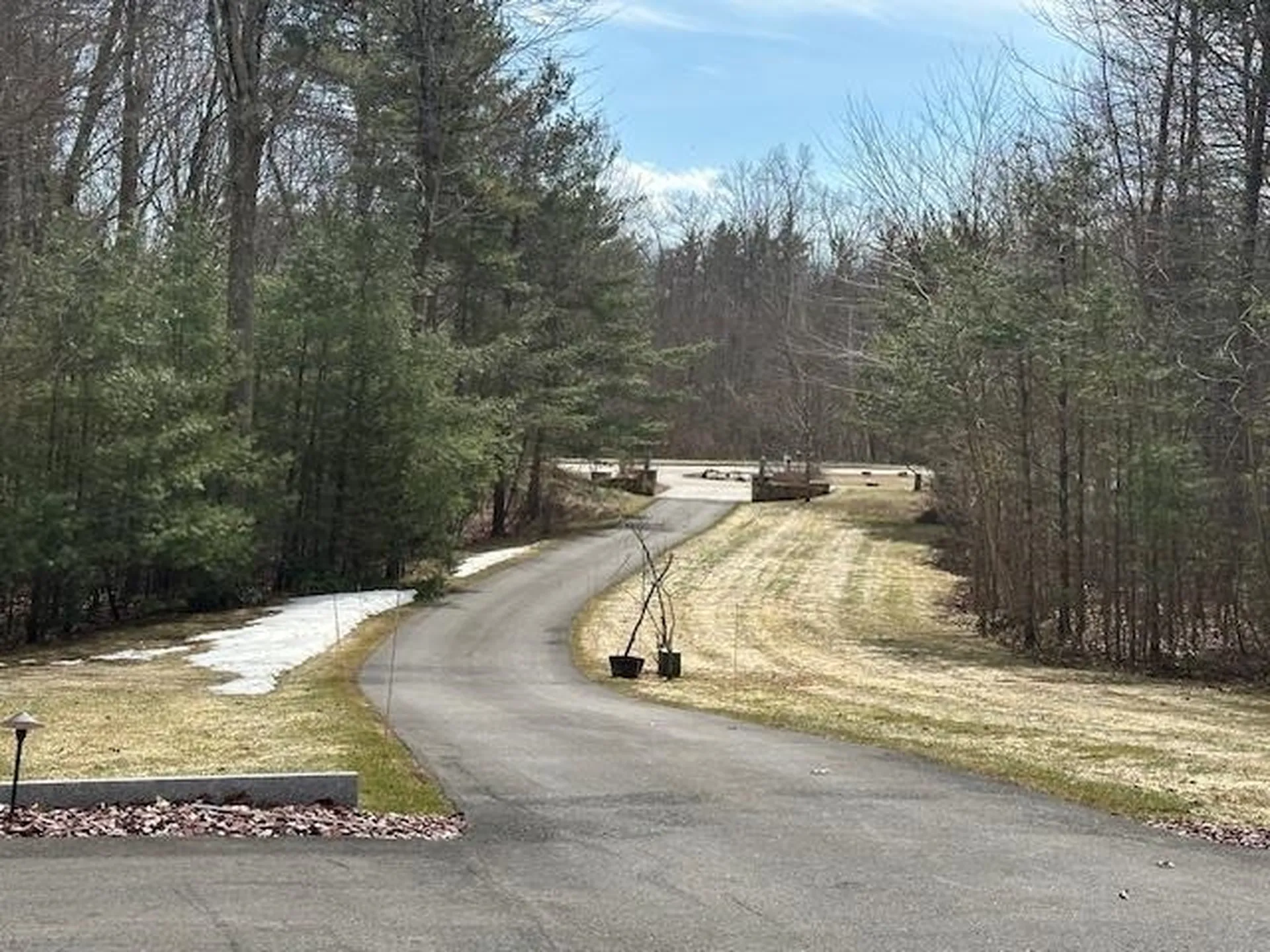 43 Lampton Drive Derry NH 03308