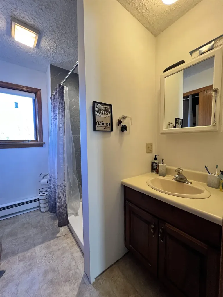 7 Kyle Drive Newport NH 03773