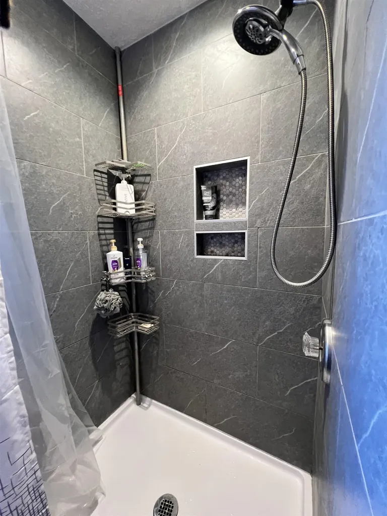 7 Kyle Drive Newport NH 03773