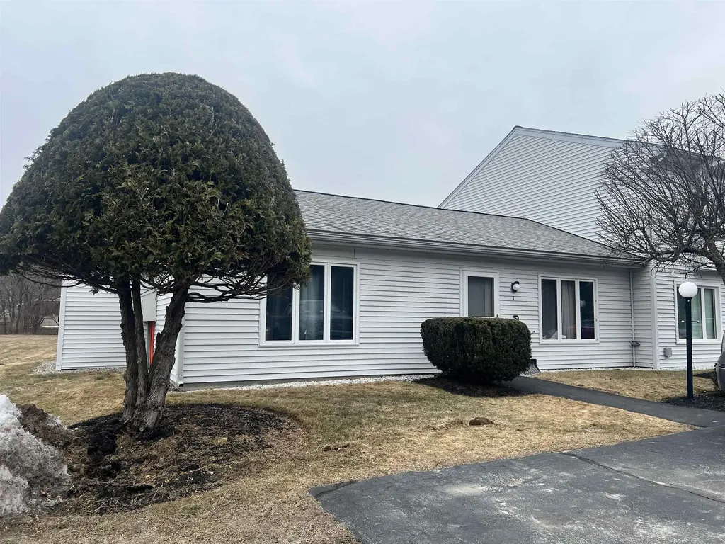 7 Kyle Drive Newport NH 03773