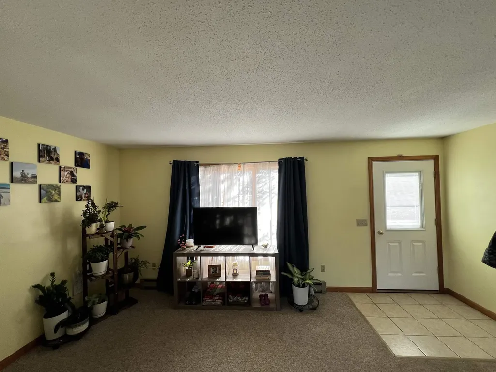 7 Kyle Drive Newport NH 03773