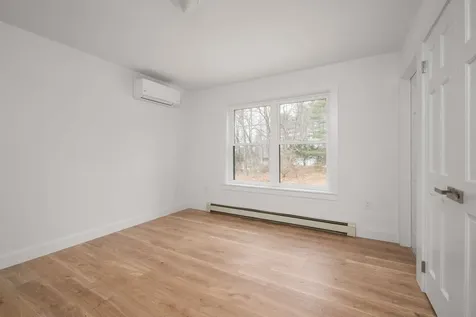 11 Ayers Lane Dover NH 03820