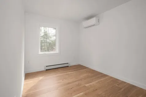 11 Ayers Lane Dover NH 03820