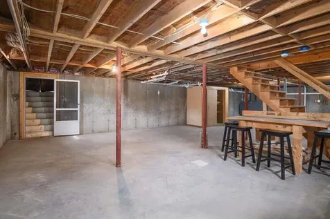 11 Ayers Lane Dover NH 03820