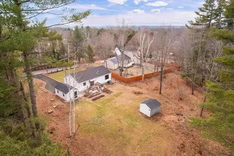 11 Ayers Lane Dover NH 03820