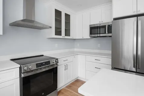 11 Ayers Lane Dover NH 03820