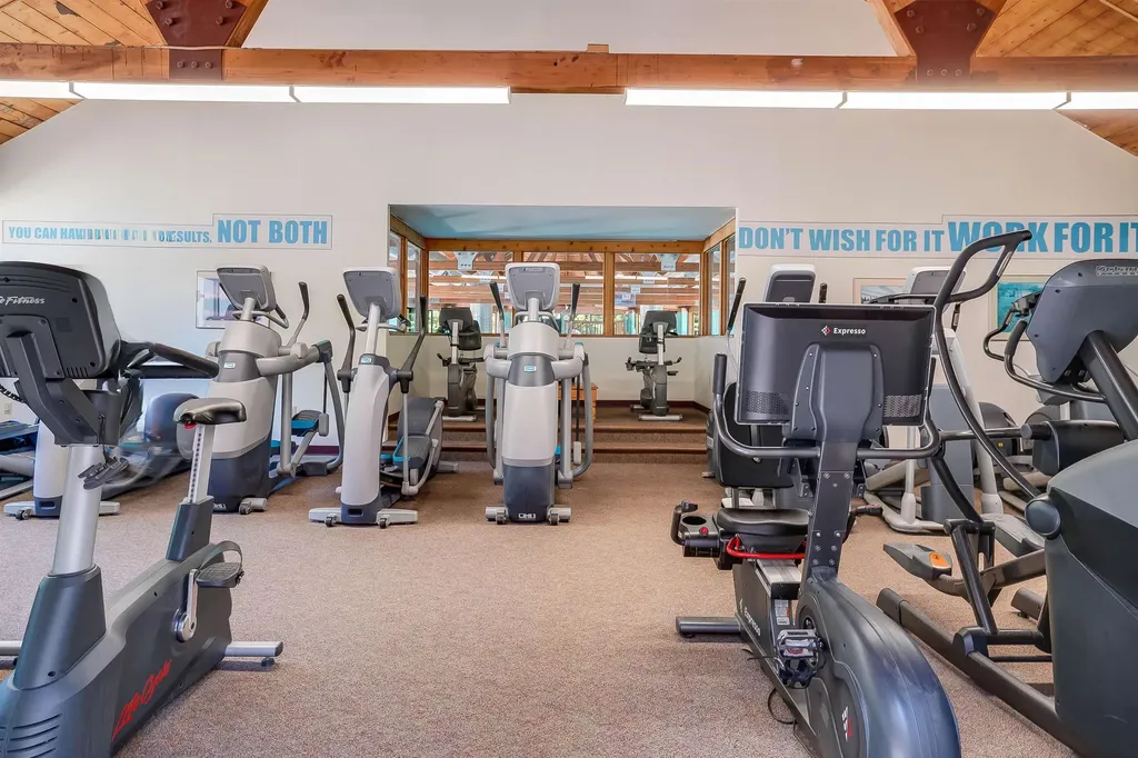82 Spinnaker Way Portsmouth NH 03801