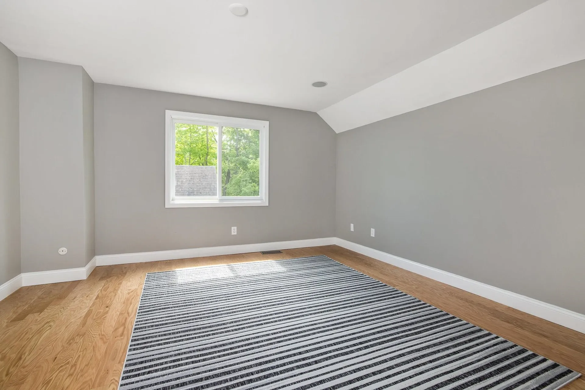 82 Spinnaker Way Portsmouth NH 03801