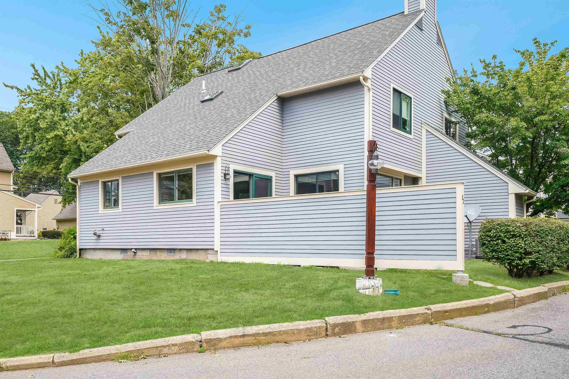 82 Spinnaker Way Portsmouth NH 03801