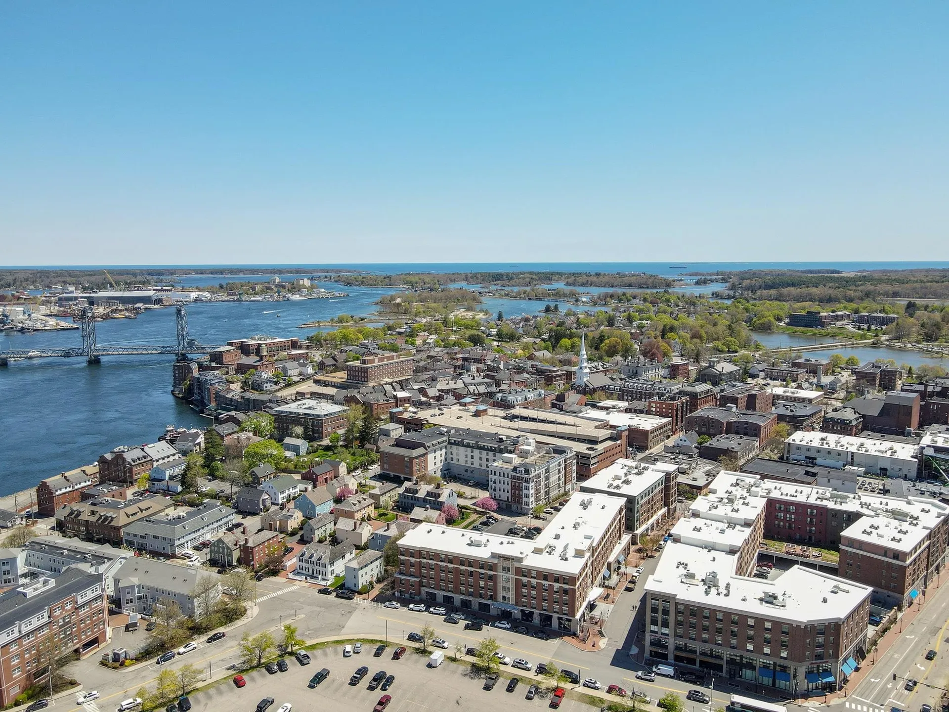 82 Spinnaker Way Portsmouth NH 03801