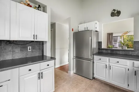 82 Spinnaker Way Portsmouth NH 03801