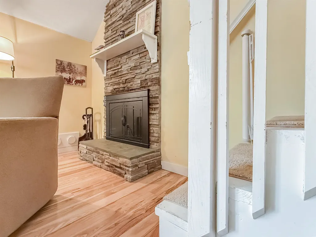 105 Williams Lane Hartford VT 05091