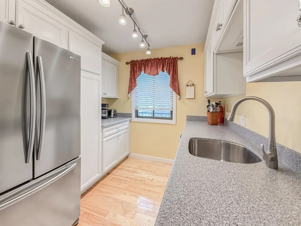 105 Williams Lane Hartford VT 05091