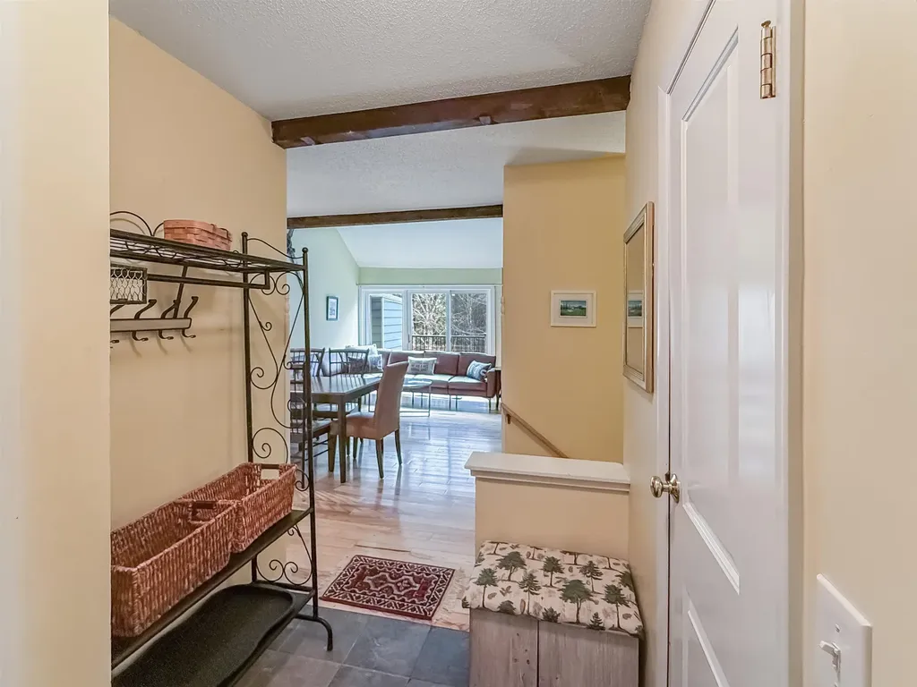 105 Williams Lane Hartford VT 05001