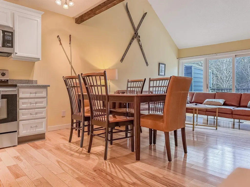 105 Williams Lane Hartford VT 05091