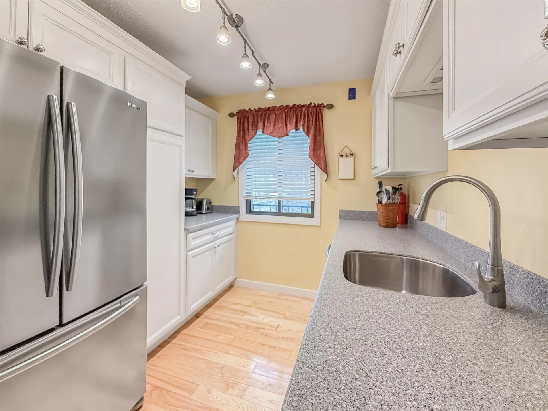 105 Williams Lane Hartford VT 05001